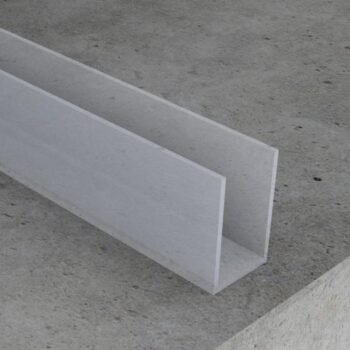 Perfil em PVC L.7x Alt.8mm - 2mt