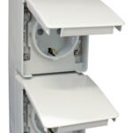 Tomada Dupla Schuko Vertical com Obturador ESTANQUE48 IP65 Cinzento